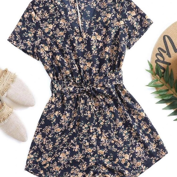SHEIN plus floral print belted romper
